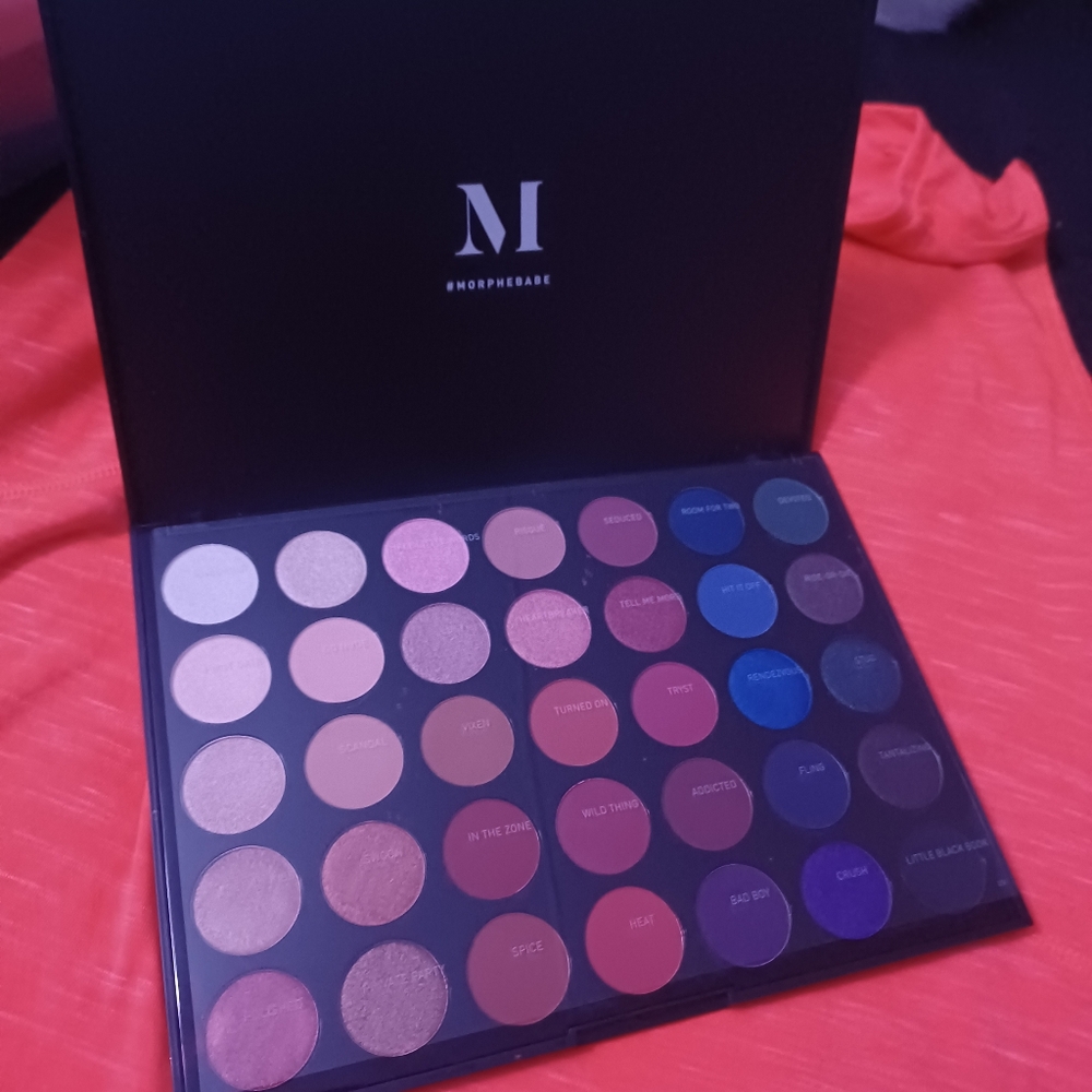 Morphed pallet